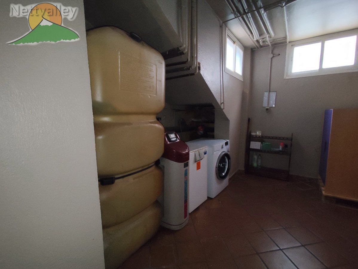 3 soverom Hus til salgs i Ogijares med garasje - € 212 000 (Ref: 9379410)