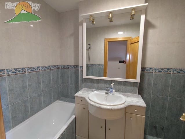 3 Zimmer Haus zu verkaufen in Ogíjares mit Garage - 210.000 € (Ref: 9379410)