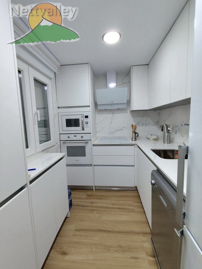 3 soverom Leilighet til salgs i Granada by med garasje - € 359 000 (Ref: 9379411)