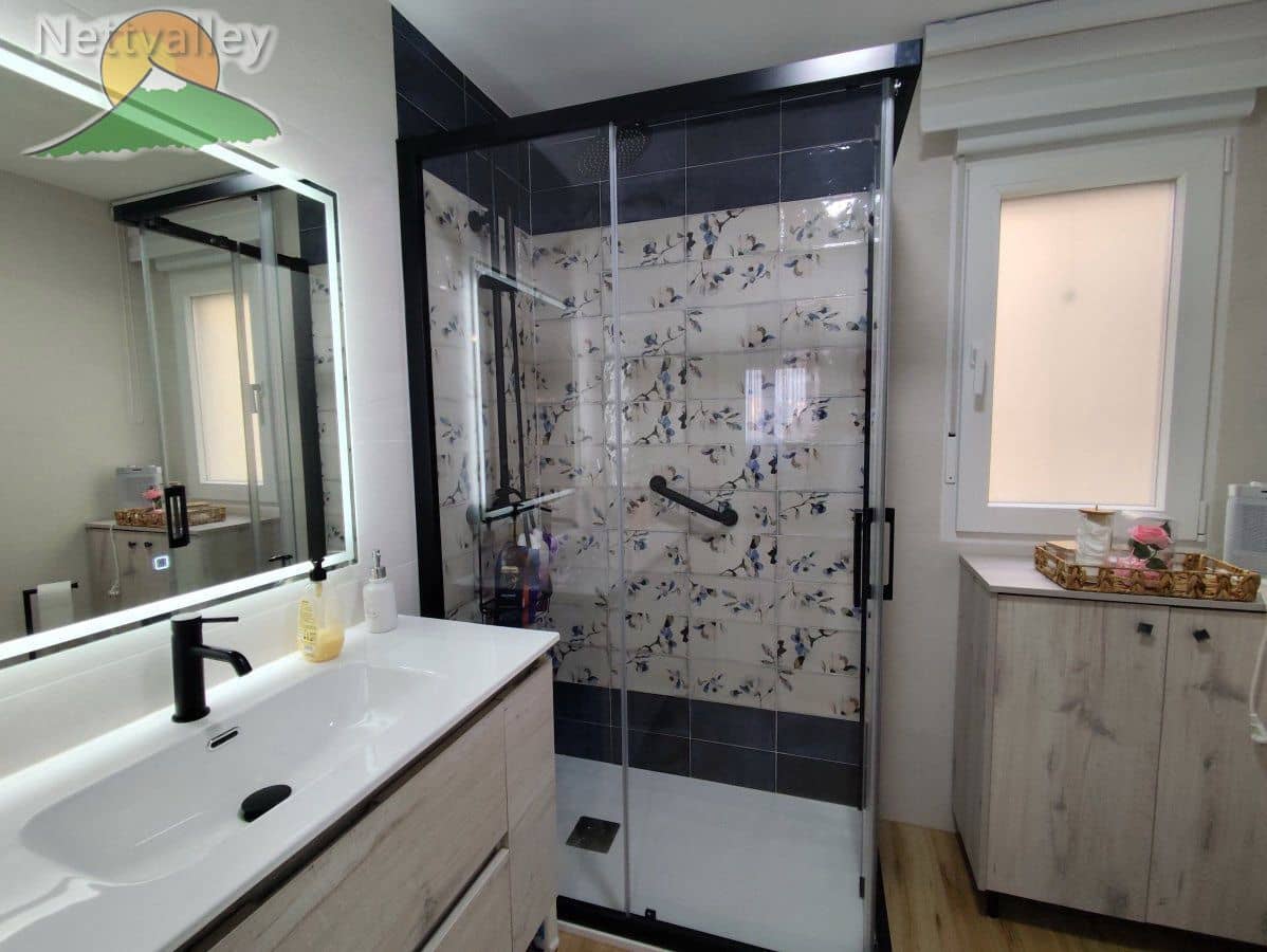 3 soverom Leilighet til salgs i Granada by med garasje - € 359 000 (Ref: 9379411)