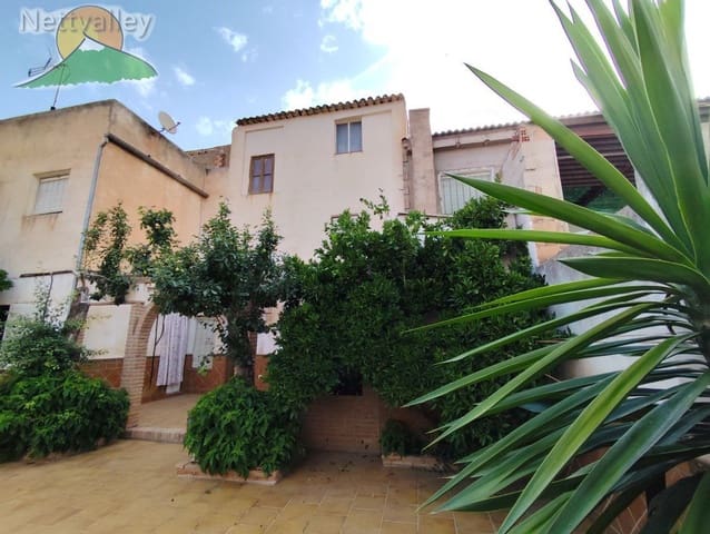 6 soveværelse Byhus til salg i Dúrcal med garage - € 250.000 (Ref: 9383196)