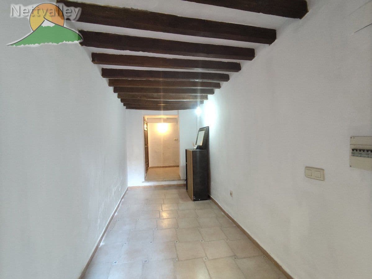 3 soveværelse Byhus til salg i Granada by - € 269.000 (Ref: 9383197)