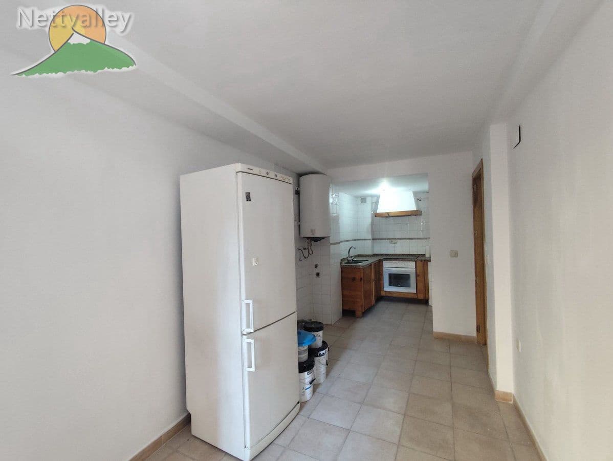 3 soveværelse Byhus til salg i Granada by - € 269.000 (Ref: 9383197)