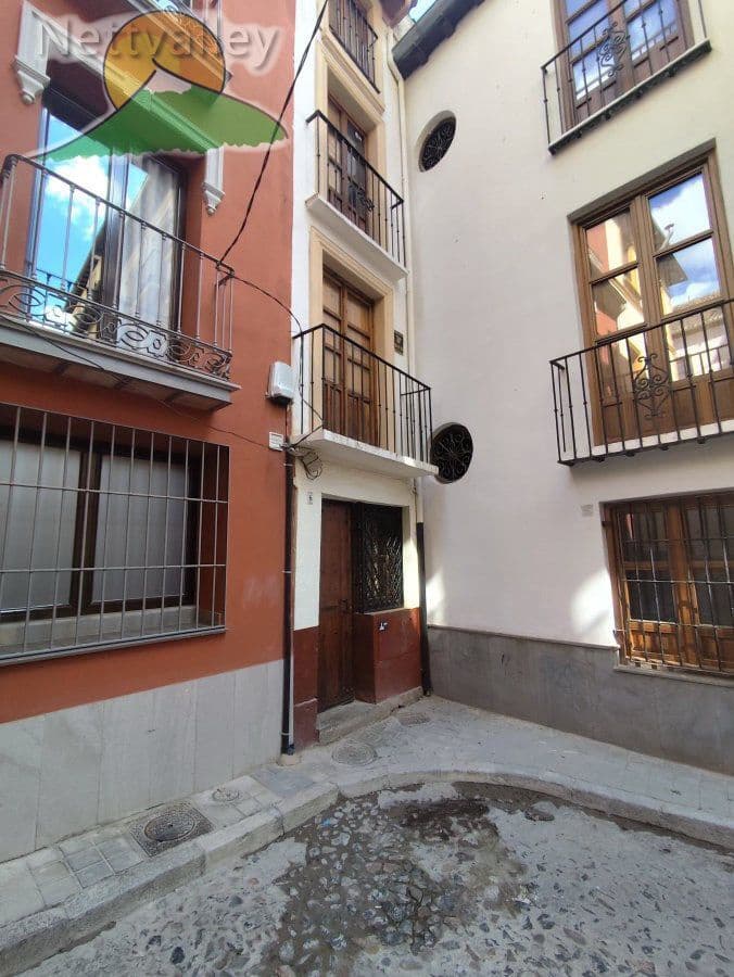 3 soveværelse Byhus til salg i Granada by - € 269.000 (Ref: 9383197)