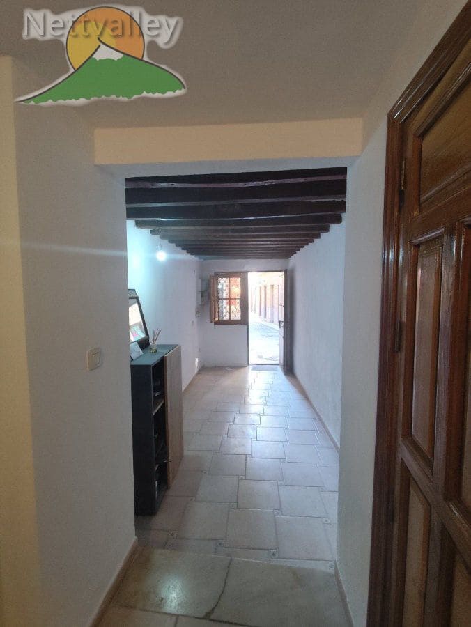 3 soveværelse Byhus til salg i Granada by - € 269.000 (Ref: 9383197)