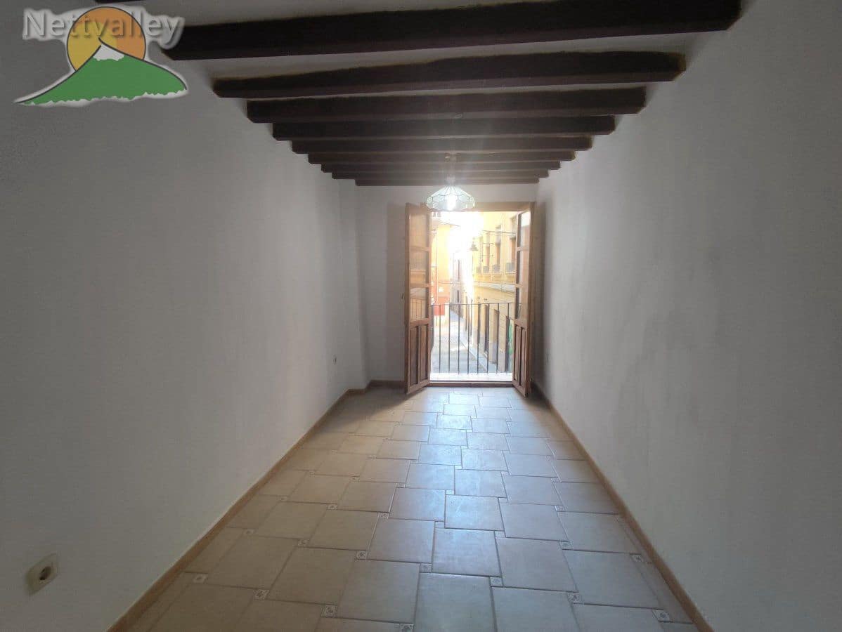 3 soveværelse Byhus til salg i Granada by - € 269.000 (Ref: 9383197)