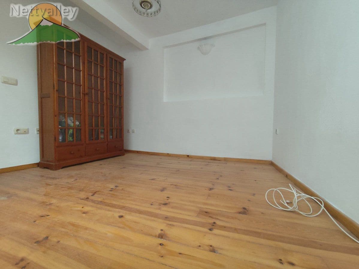 3 soveværelse Byhus til salg i Granada by - € 269.000 (Ref: 9383197)