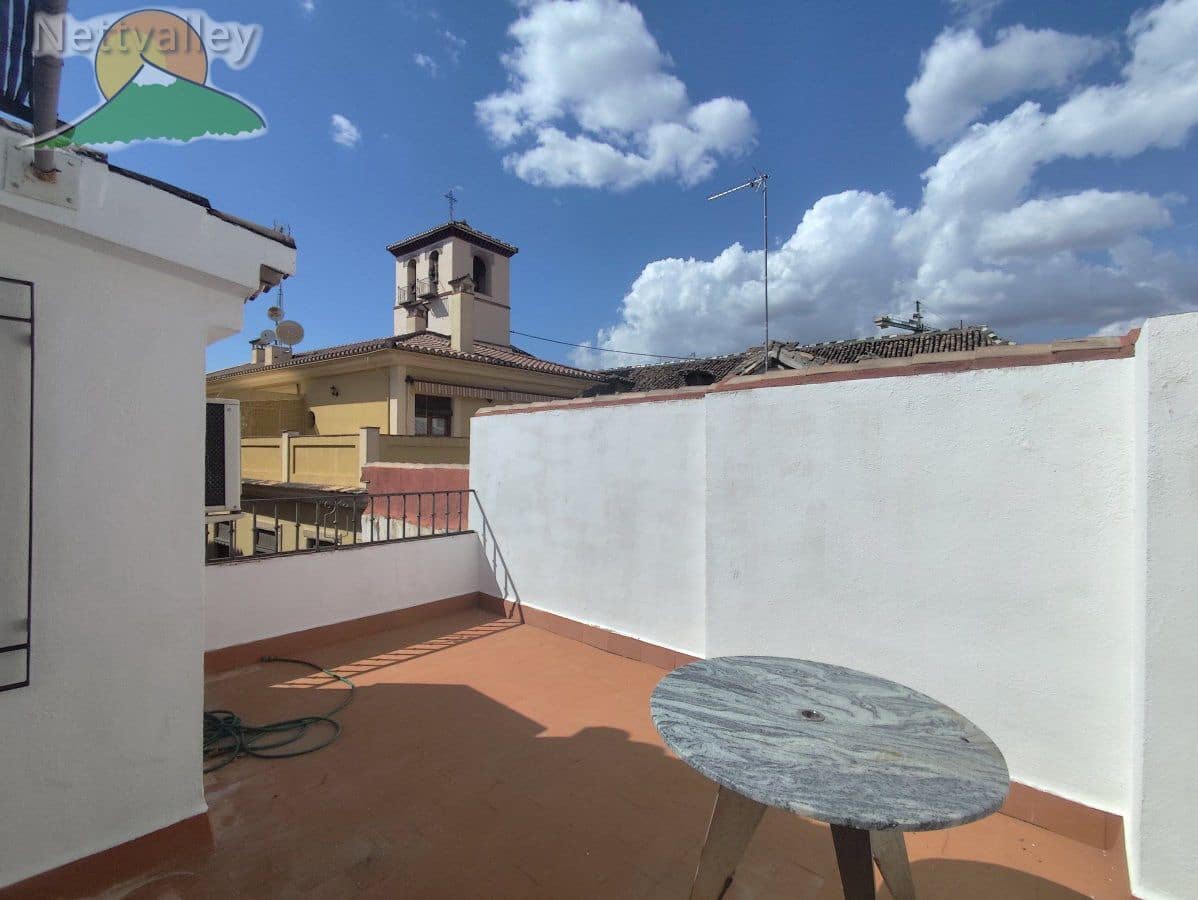 3 soveværelse Byhus til salg i Granada by - € 269.000 (Ref: 9383197)