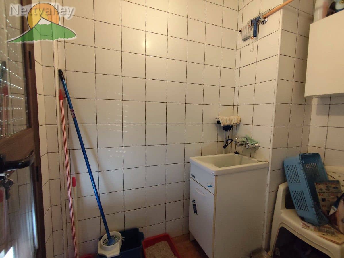 4 bedroom Townhouse for sale in Niguelas with garage - € 429,000 (Ref: 9390811)