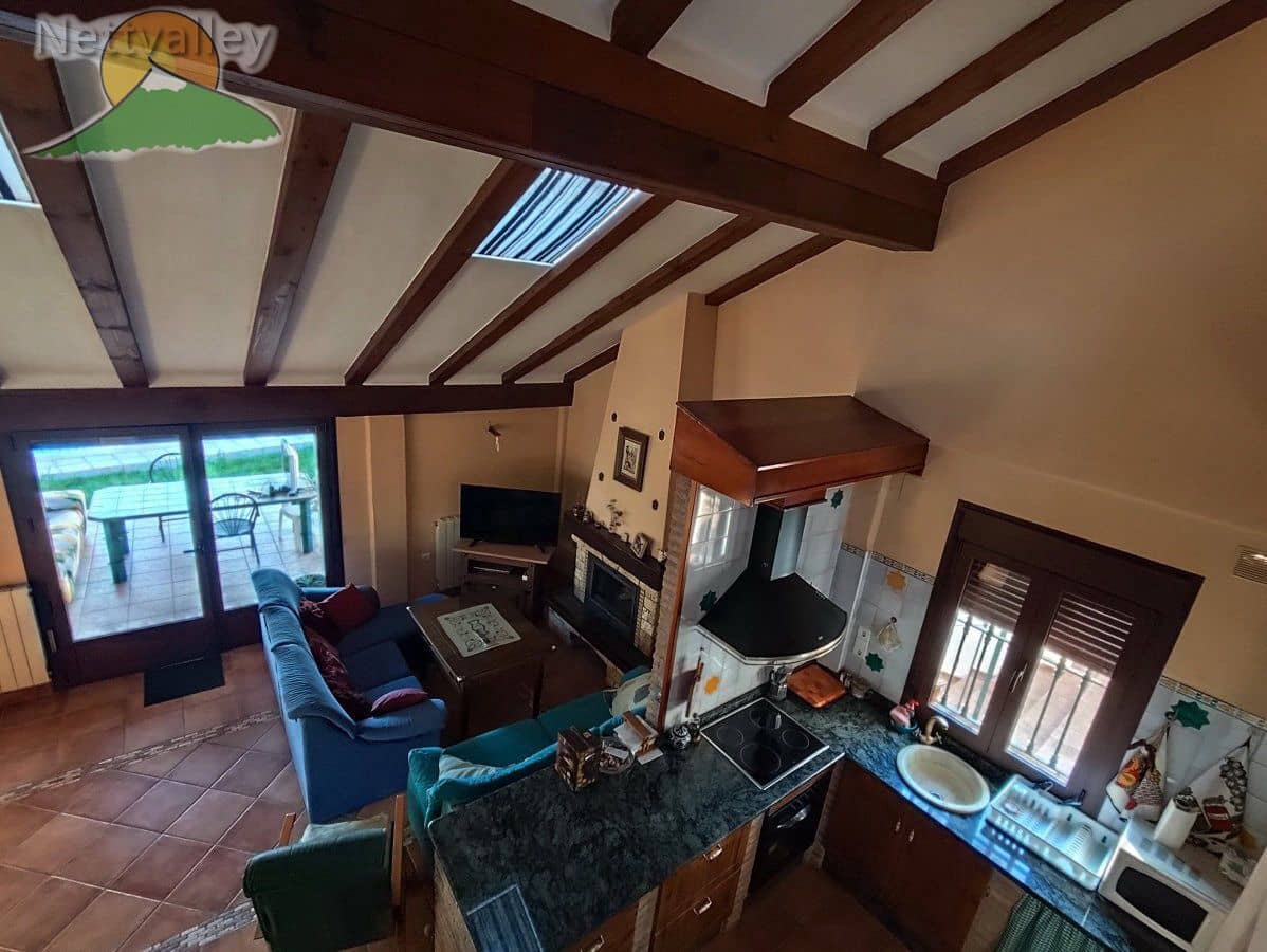 4 bedroom Townhouse for sale in Niguelas with garage - € 429,000 (Ref: 9390811)