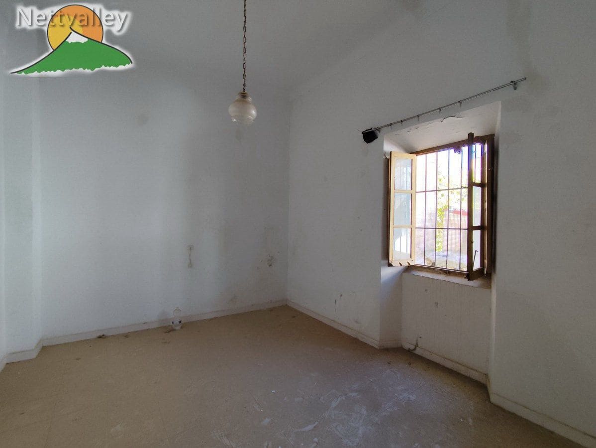 3 soverom Hus til salgs i Illora - € 49 200 (Ref: 9402968)