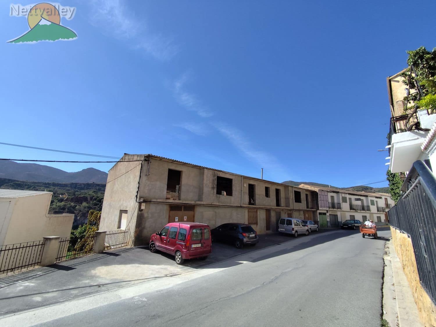 3 bedroom Townhouse for sale in Albunuelas - € 185,600 (Ref: 9441765)