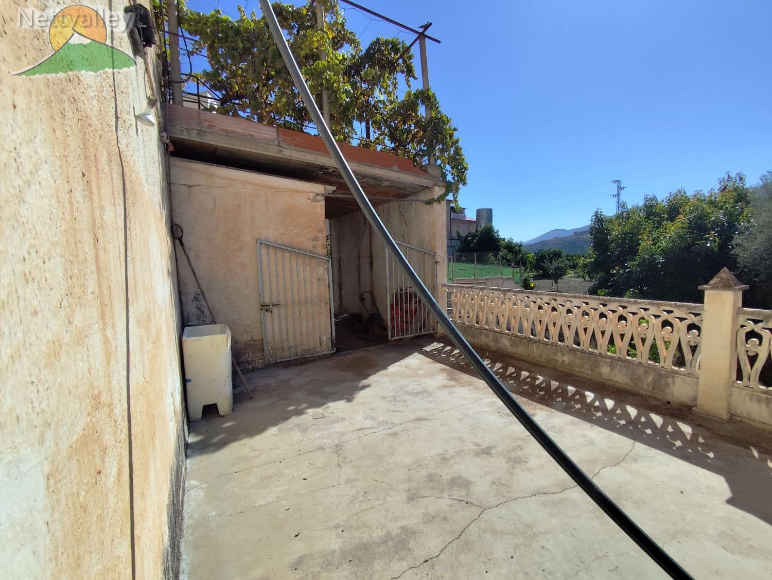 3 bedroom Townhouse for sale in Albunuelas - € 185,600 (Ref: 9441765)