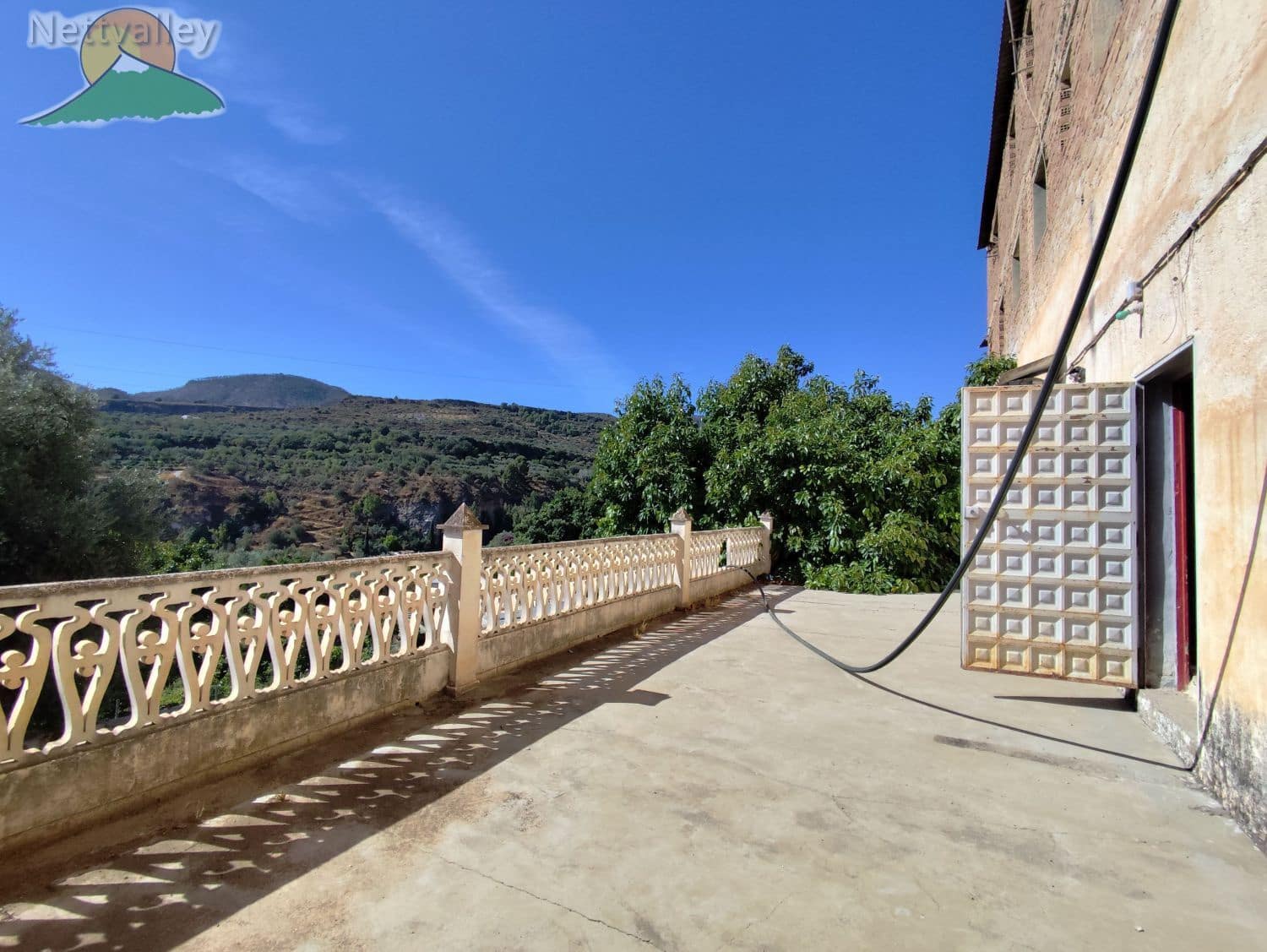 3 bedroom Townhouse for sale in Albunuelas - € 185,600 (Ref: 9441765)