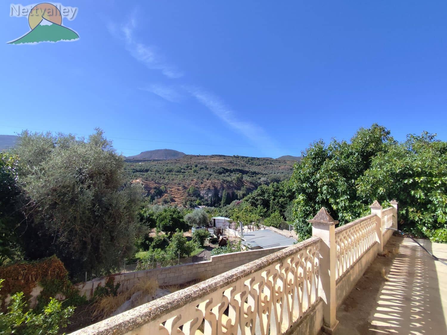 3 bedroom Townhouse for sale in Albunuelas - € 185,600 (Ref: 9441765)