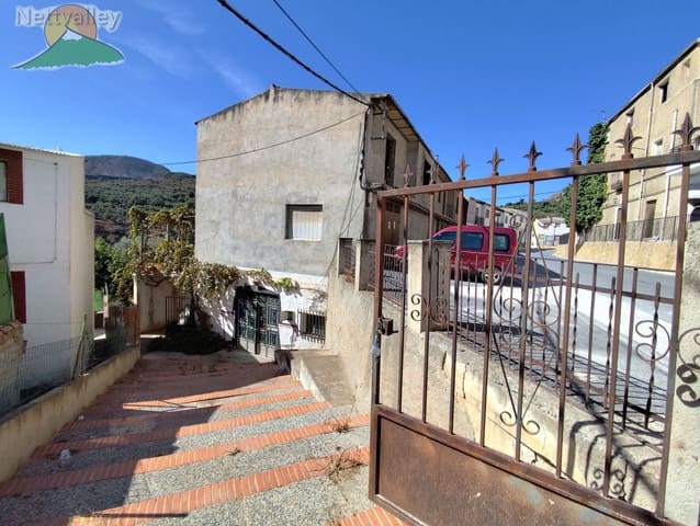 3 slaapkamer Huis te koop in Albuñuelas - € 185.600 (Ref: 9441765)