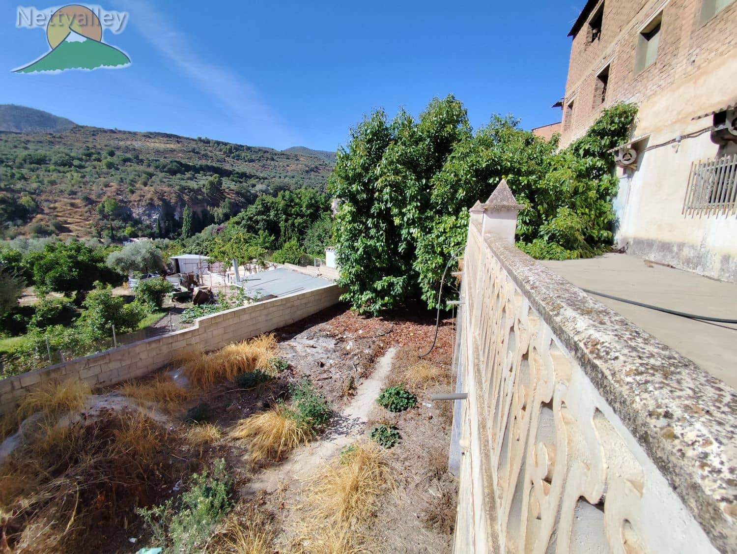 3 bedroom Townhouse for sale in Albunuelas - € 185,600 (Ref: 9441765)