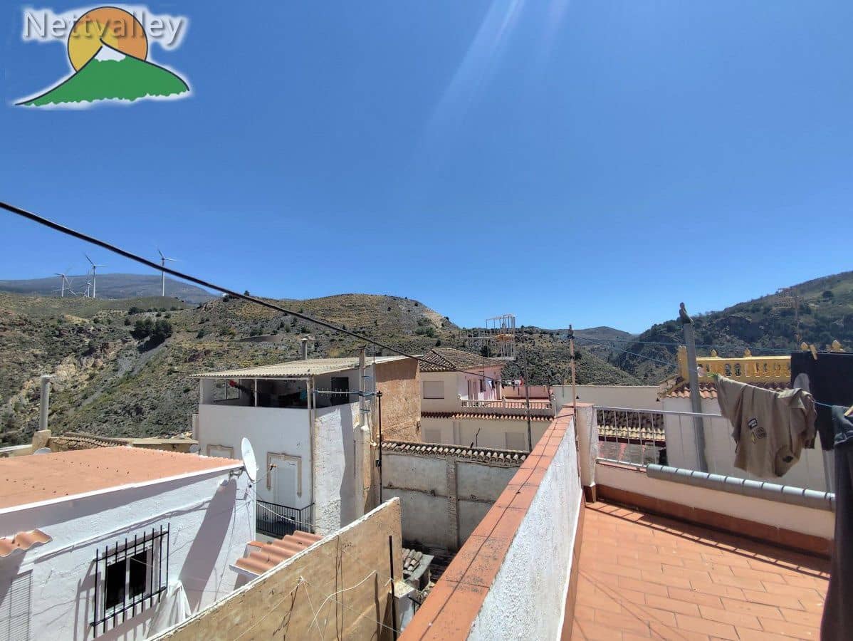 4 bedroom Townhouse for sale in Izbor - € 70,000 (Ref: 9543131)