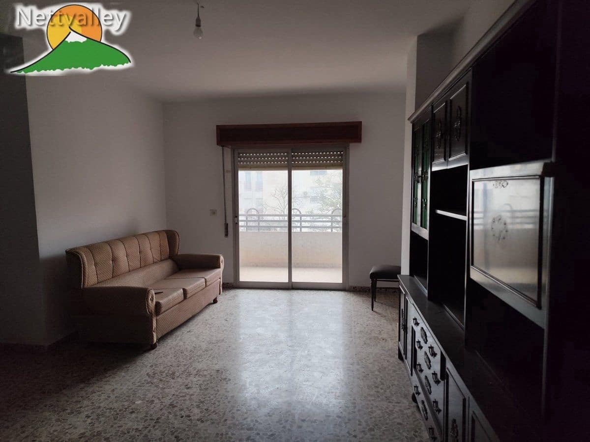 Piso de 3 habitaciones en Dúrcal en venta - 80.000 € (Ref: 9604653)