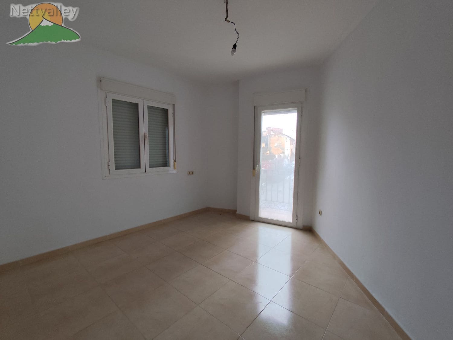 9 makuuhuone Omakotitalo myytävänä paikassa Durcal - 453 200 € (Ref: 9627310)