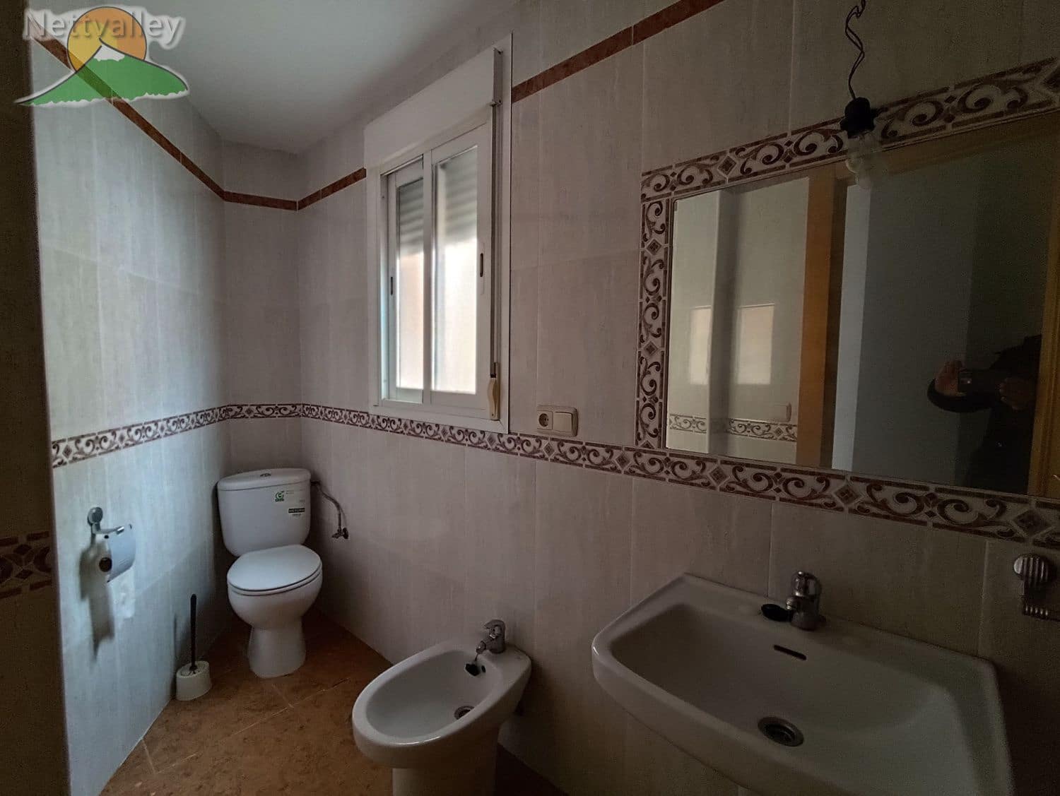 9 makuuhuone Omakotitalo myytävänä paikassa Durcal - 453 200 € (Ref: 9627310)