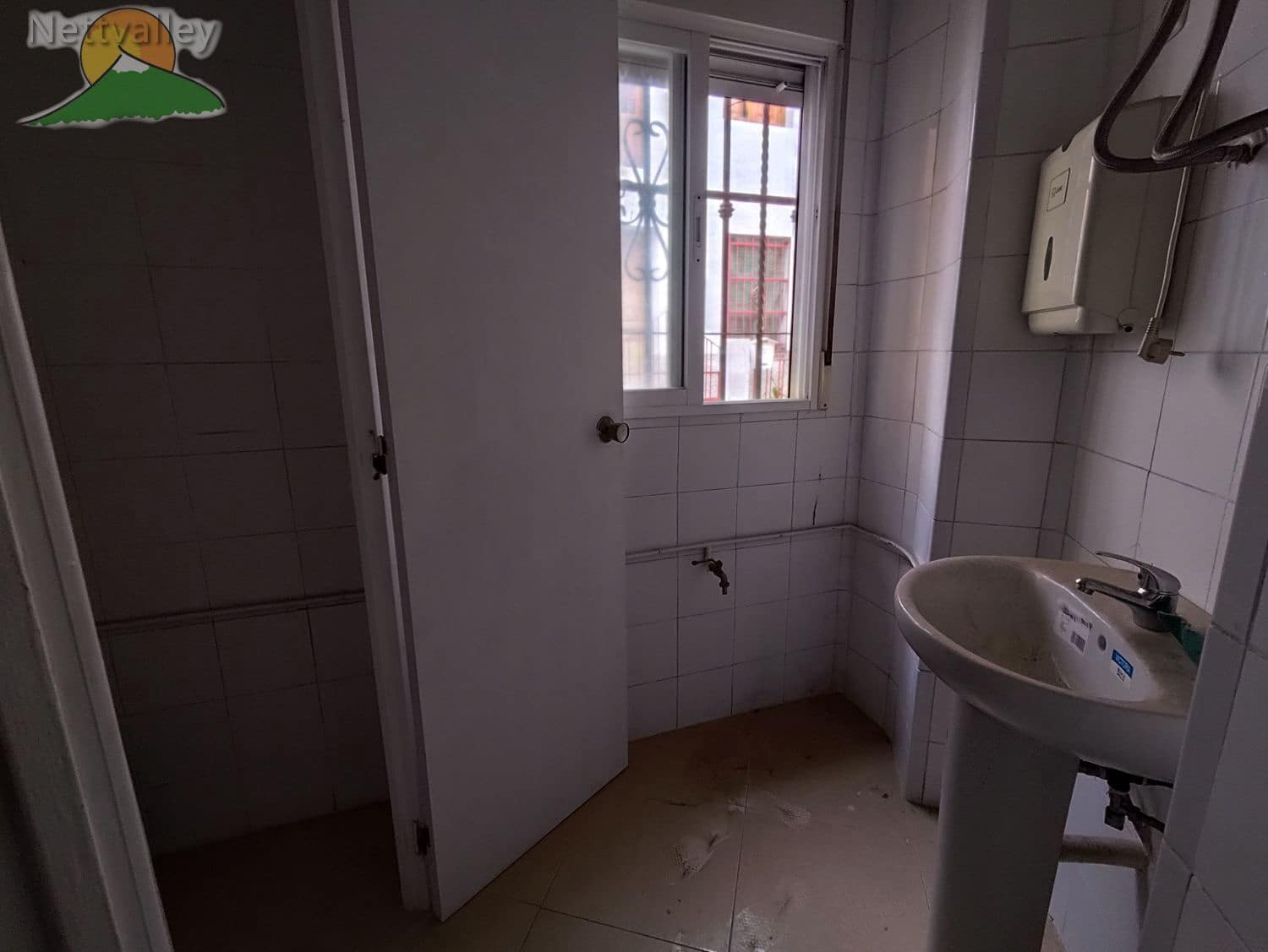 9 makuuhuone Omakotitalo myytävänä paikassa Durcal - 453 200 € (Ref: 9627310)