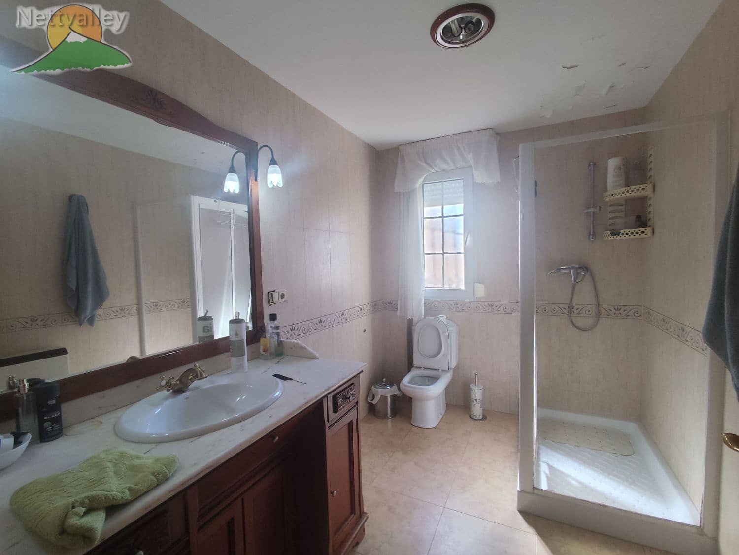 5 soveværelse Byhus til salg i Talara - € 440.000 (Ref: 9627311)