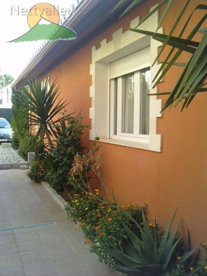 Casa de 5 habitaciones en Gójar en venta - 775.000 € (Ref: 9630540)