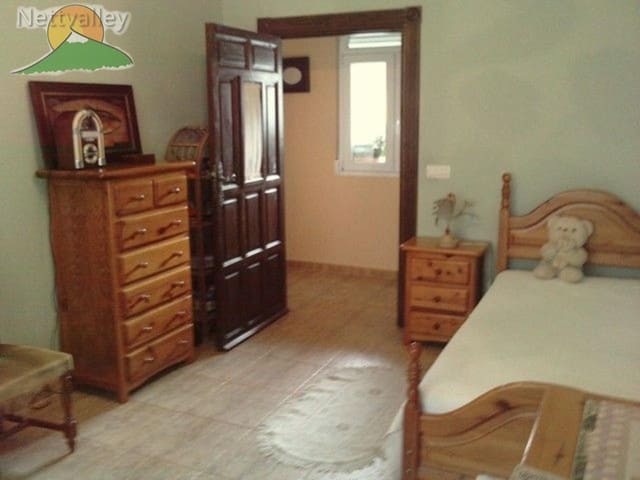 5 soveværelse Byhus til salg i Gójar - € 751.200 (Ref: 9630540)