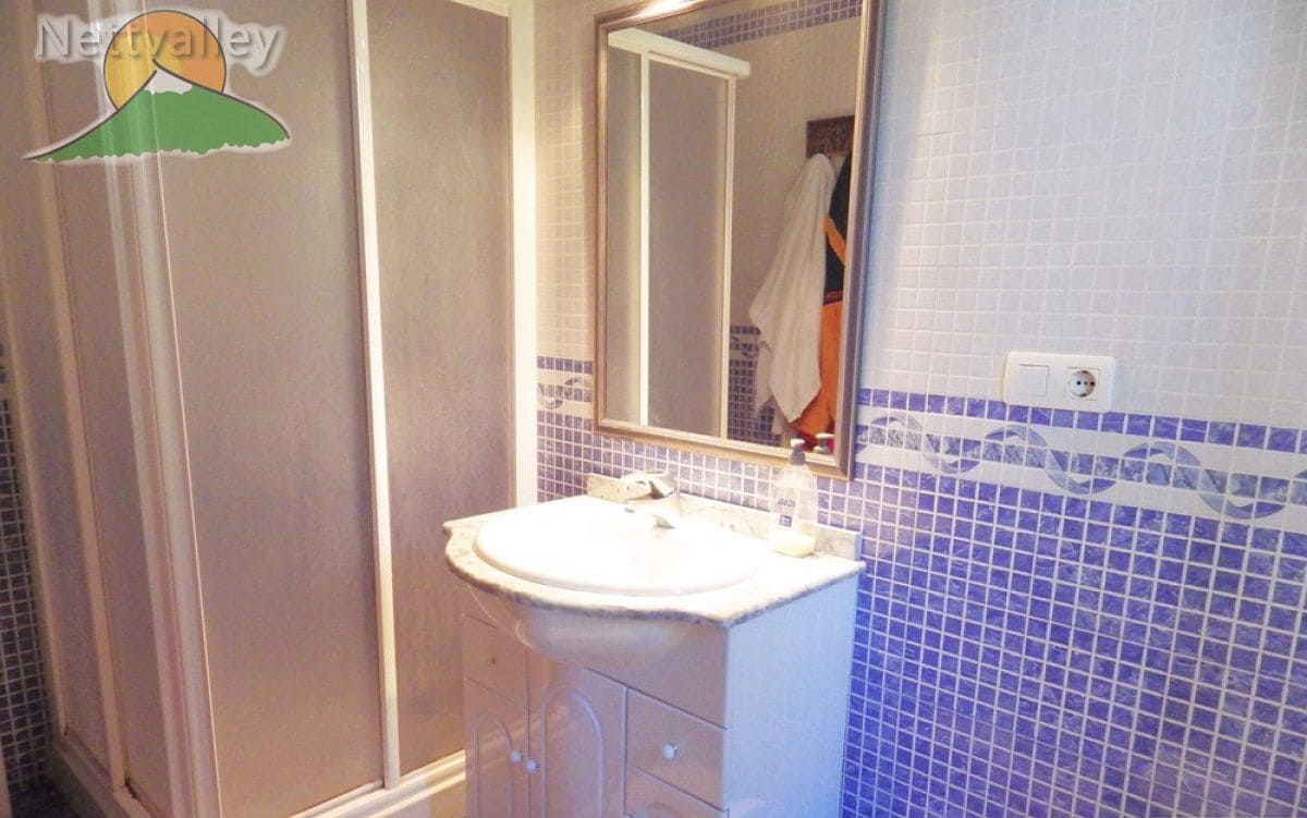 5 bedroom Townhouse for sale in Gojar - € 775,000 (Ref: 9630540)