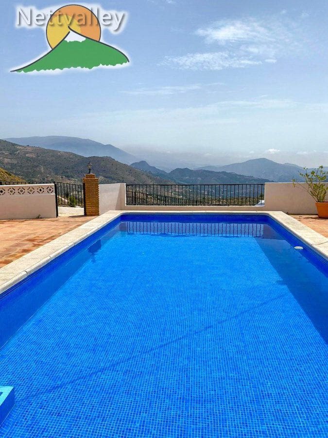 2 bedroom Townhouse for sale in Guajar Faraguit - € 166,400 (Ref: 9701377)