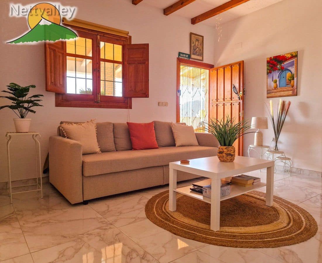 2 bedroom Townhouse for sale in Guajar Faraguit - € 166,400 (Ref: 9701377)