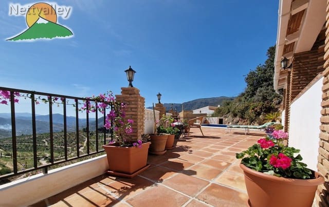 2 bedroom Townhouse for sale in Guajar Faraguit, Los Guajares - € 166,400 (Ref: 9701377)