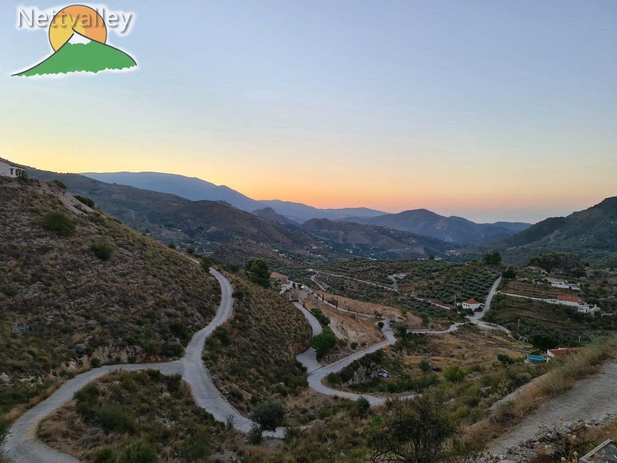 2 bedroom Townhouse for sale in Guajar Faraguit - € 166,400 (Ref: 9701377)