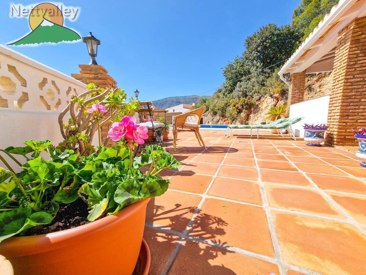 2 bedroom Townhouse for sale in Guajar Faraguit - € 166,400 (Ref: 9701377)