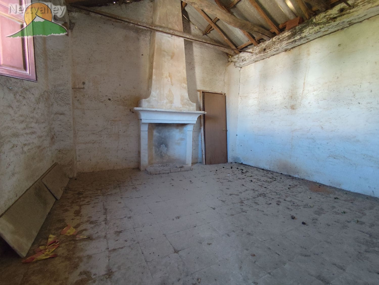 2 bedroom Townhouse for sale in Pinos del Valle - € 52,100 (Ref: 9765235)