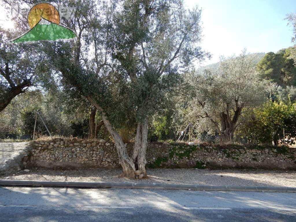 2 bedroom Townhouse for sale in Pinos del Valle - € 52,100 (Ref: 9765235)