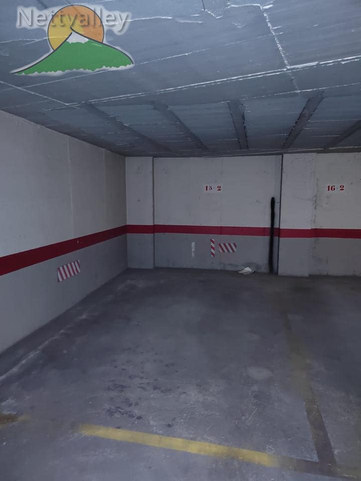 Garaż do wynajęcia w Miasto Grenada - 100 € (Ref: 9788185)