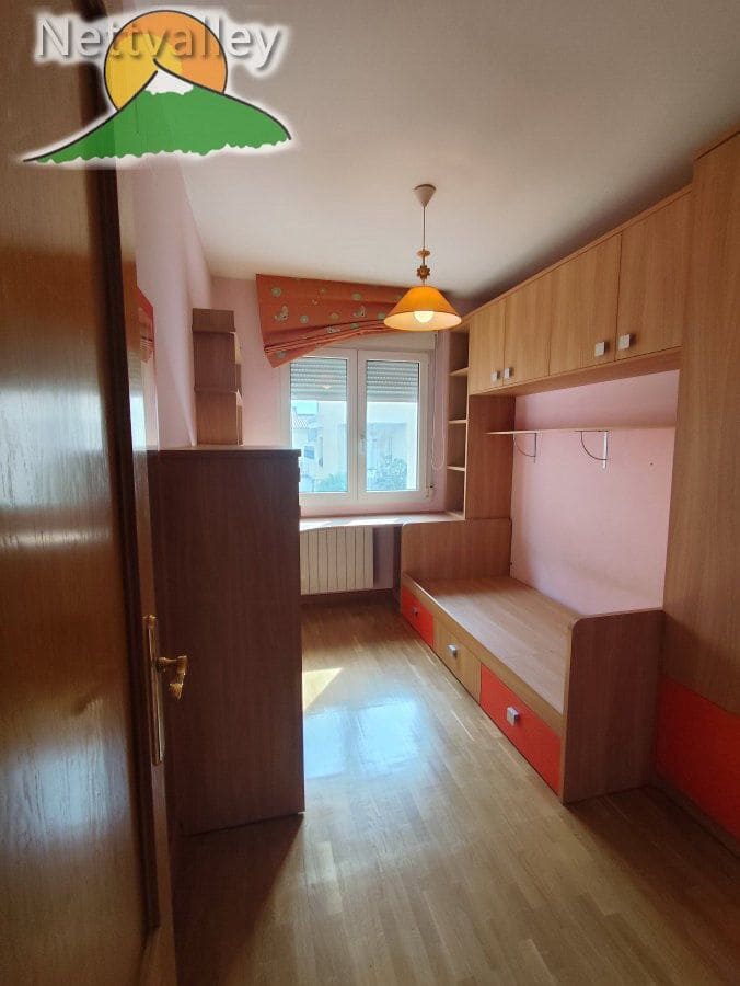 3 bedroom Townhouse for sale in Monachil with garage - € 289,100 (Ref: 9845085)