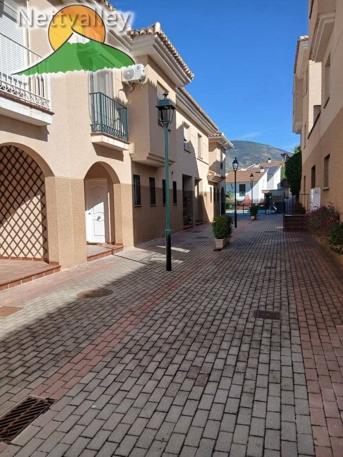 3 bedroom Townhouse for sale in Monachil with garage - € 289,100 (Ref: 9845085)