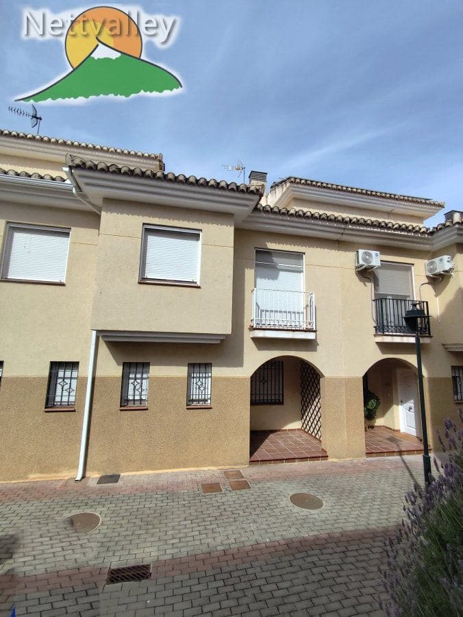 3 bedroom Townhouse for sale in Monachil with garage - € 289,100 (Ref: 9845085)