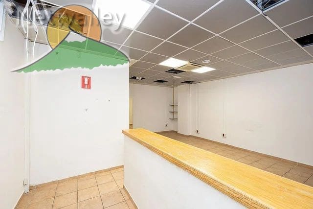 3 soveværelse Erhverv til leje i Cervantes, Granada by - € 610 (Ref: 9866682)