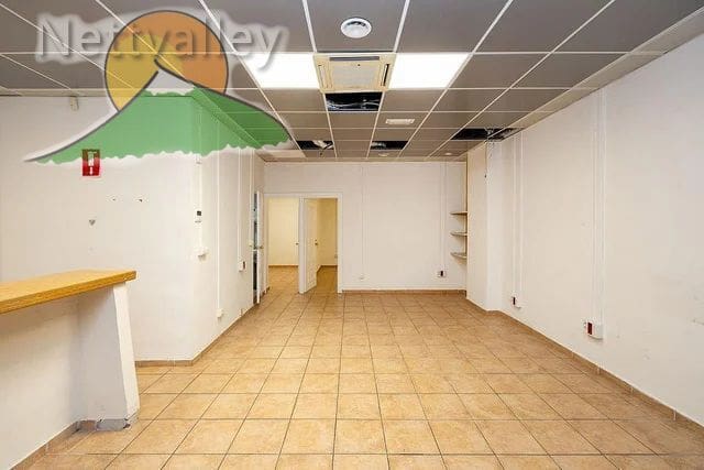 3 soveværelse Erhverv til leje i Cervantes, Granada by - € 610 (Ref: 9866682)