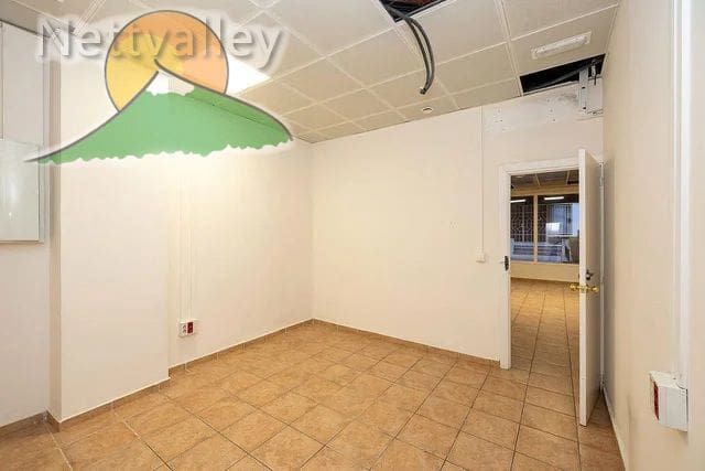 3 soveværelse Erhverv til leje i Cervantes, Granada by - € 610 (Ref: 9866682)