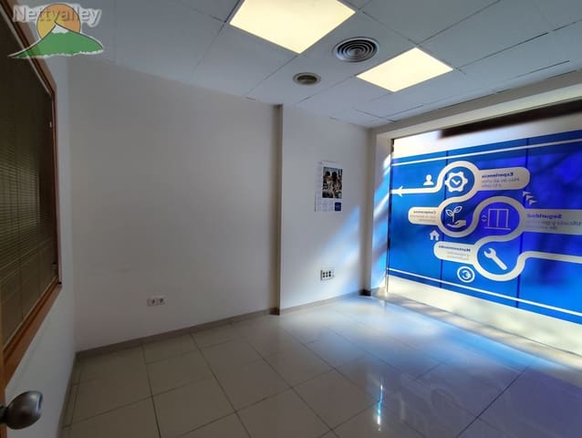 3 soveværelse Erhverv til leje i Zaidin, Granada by - € 800 (Ref: 9866683)