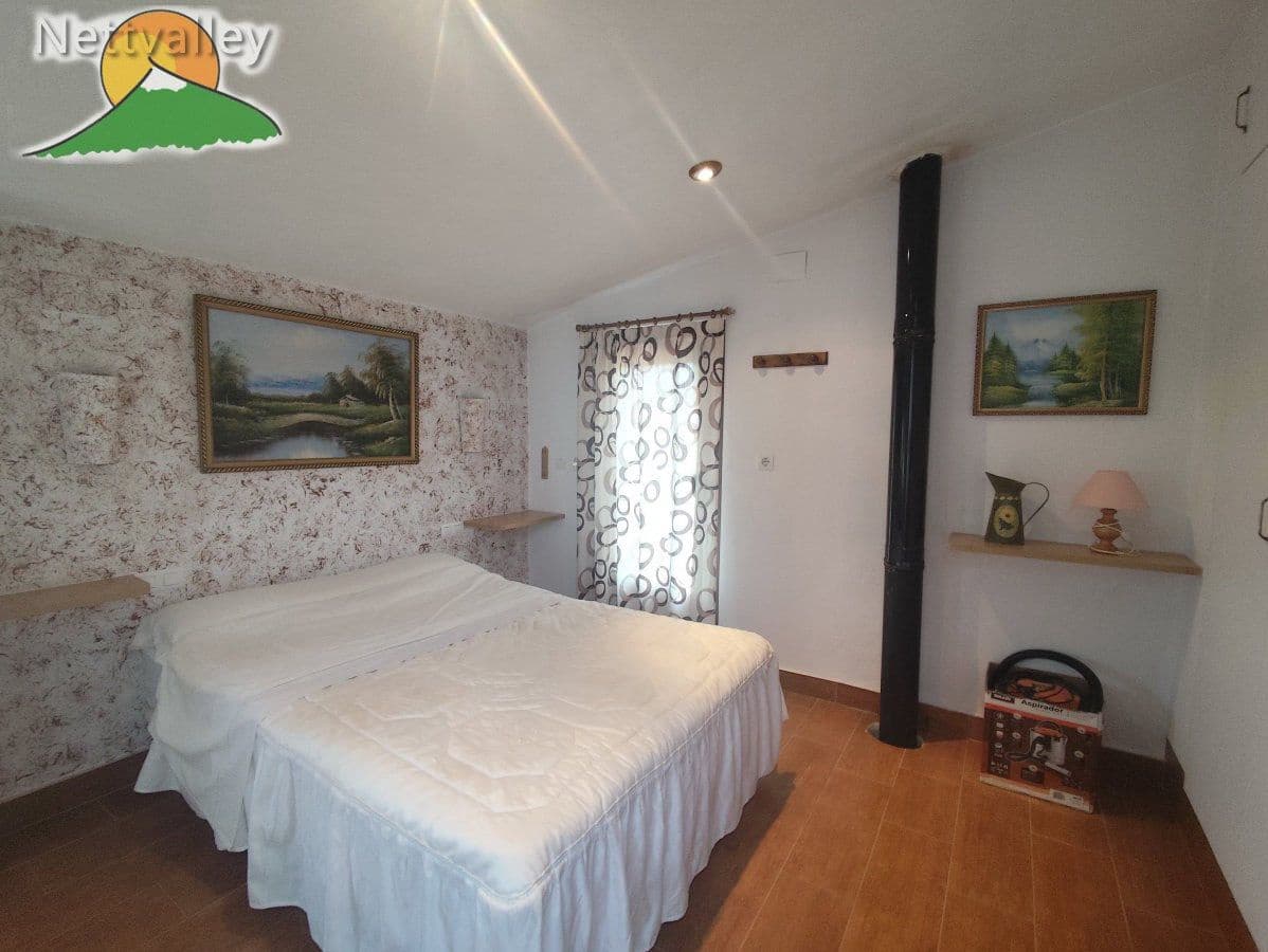 4 Zimmer Haus zu verkaufen in Dilar mit Garage - 375.000 € (Ref: 9899118)