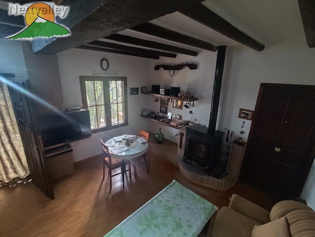 4 Zimmer Haus zu verkaufen in Dilar mit Garage - 375.000 € (Ref: 9899118)