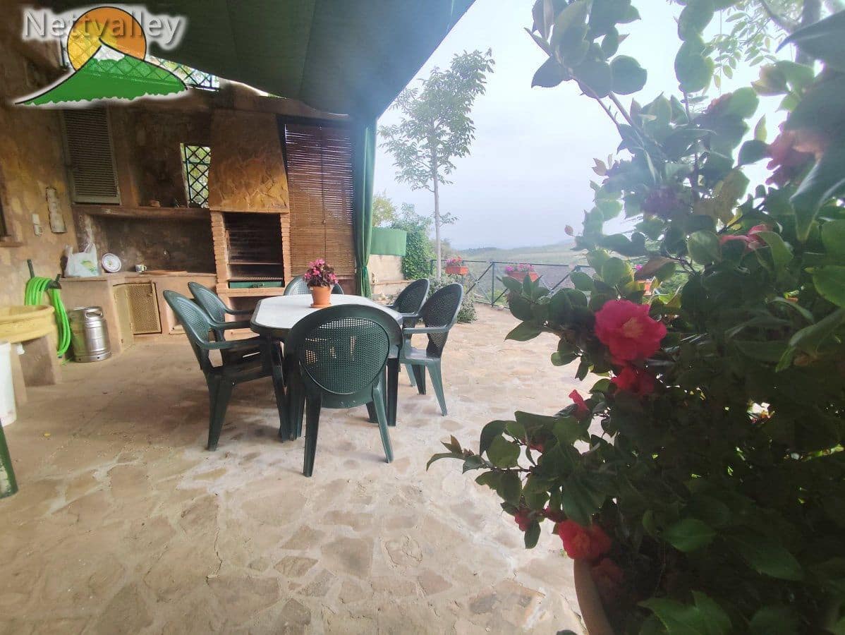 4 Zimmer Haus zu verkaufen in Dilar mit Garage - 375.000 € (Ref: 9899118)