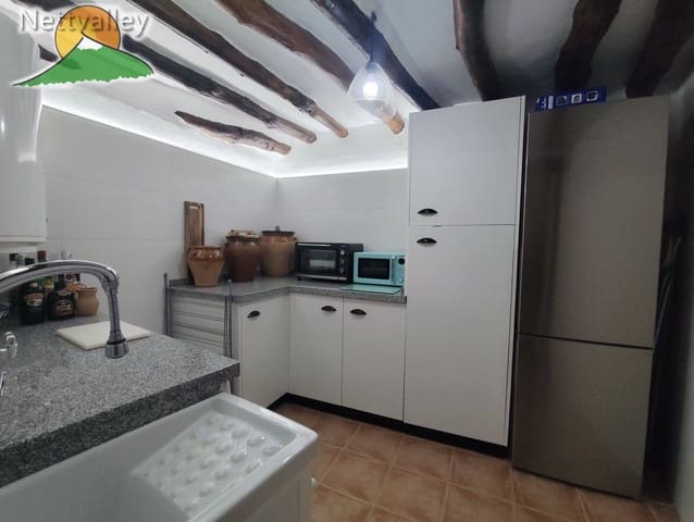 4 soveværelse Byhus til salg i Chite, Lecrín - € 198.000 (Ref: 9906843)