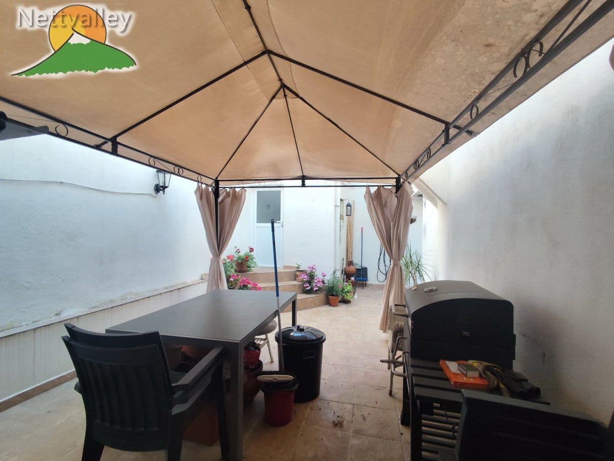 4 sovrum Hus till salu i Mondujar med garage - 260 000 € (Ref: 9996692)